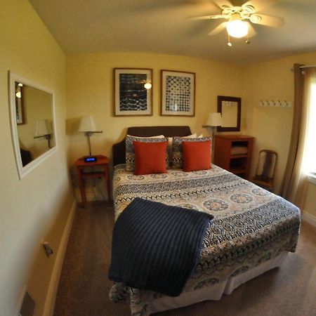 Country Hermitage Bed & Breakfast アクミー エクステリア 写真